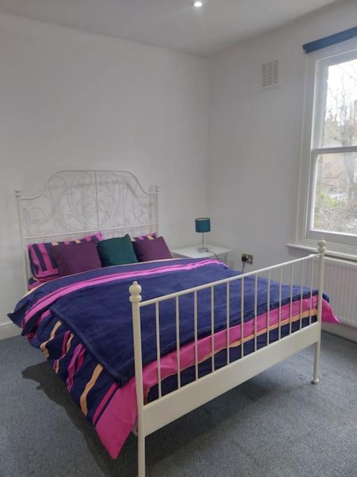 London Zone 2, Easy Travel Apartment Exterior foto